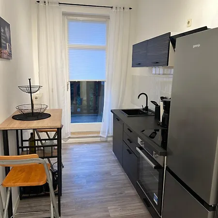 „babylon“ Apartment *