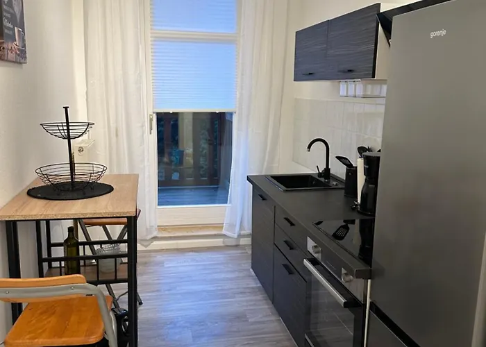 „babylon“ Appartement *